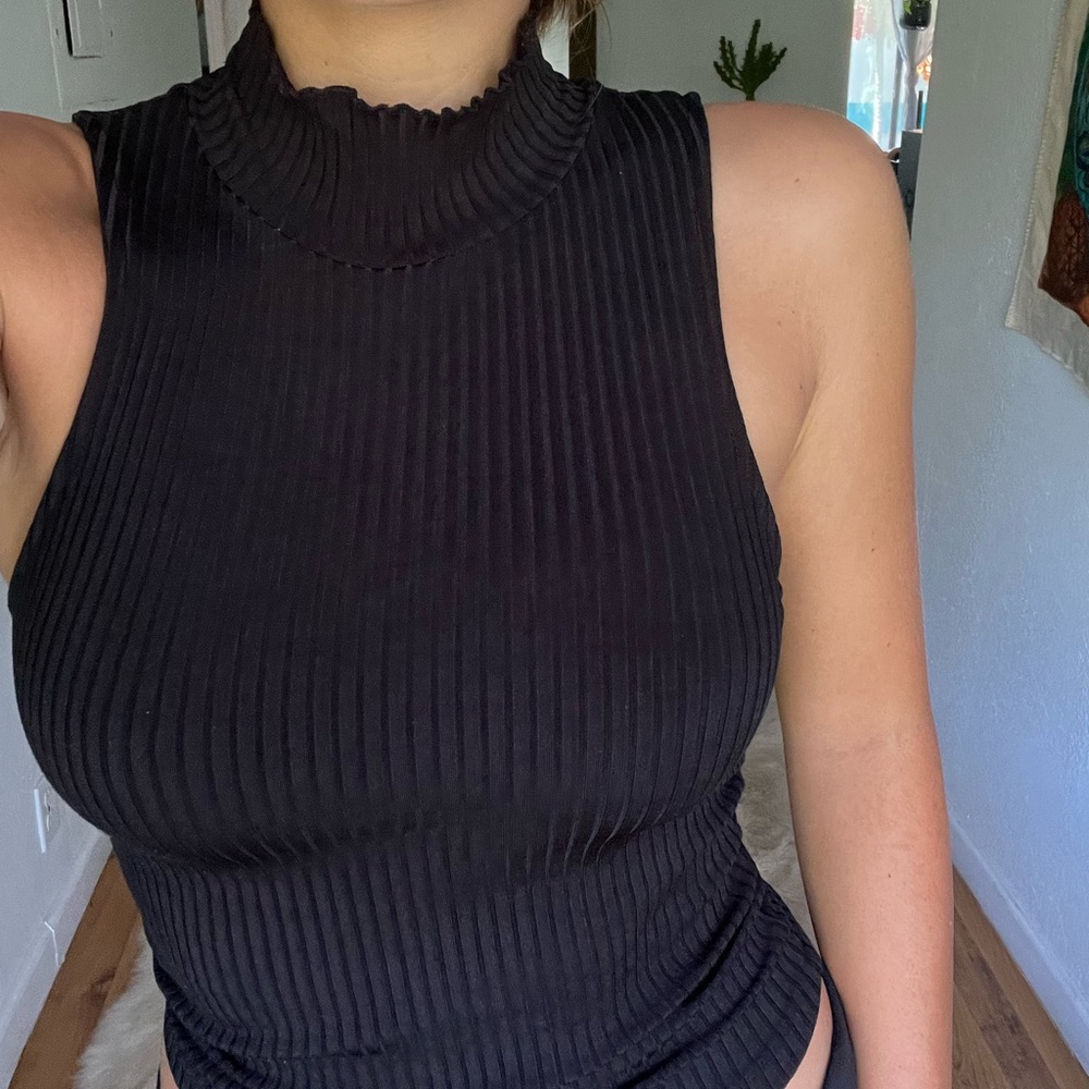 S, Zara black sleeveless top